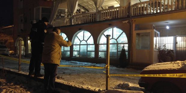 ФОТО: Нови бомбашки напад на хотел „Саша“